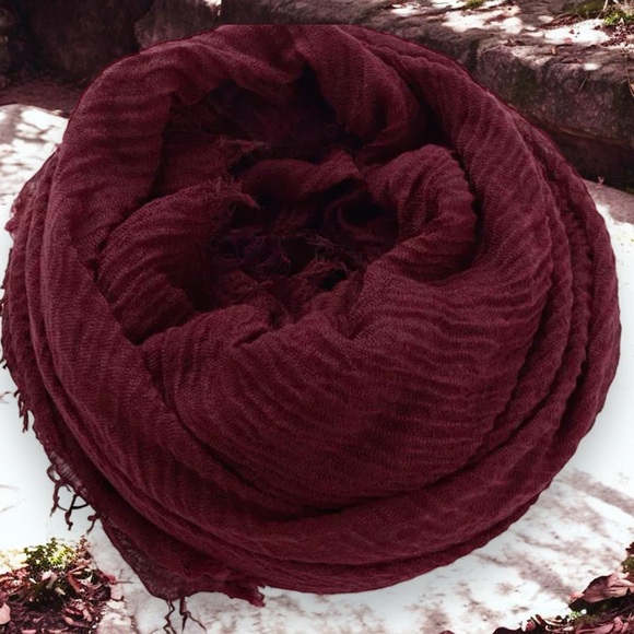 Fringe Edge Wine Color Infinity Scarf - Picture 12 of 16